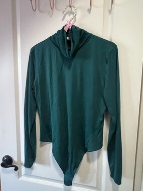 lululemon athletica Teal Green Turtleneck Bodysuit XL